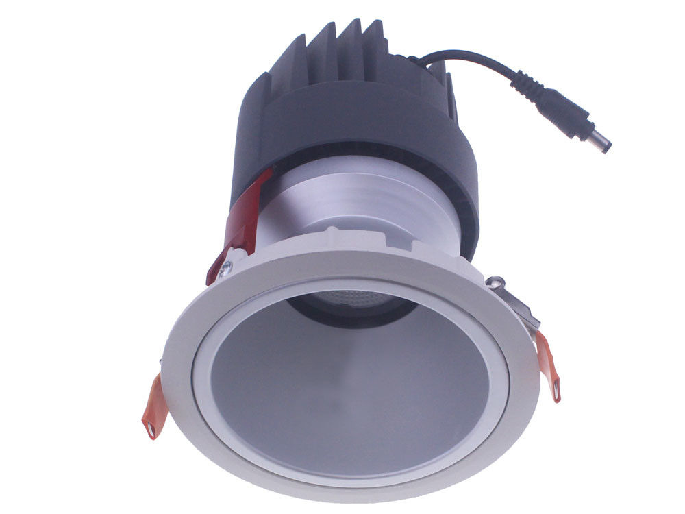 Adjustable / Fixed Head 36W Anti glare ceiling spotlights 24° 38° Beam