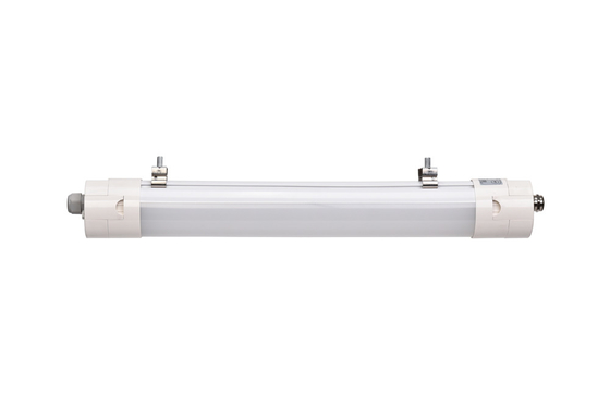 120 ডিগ্রি আইপি 66 150lm/W LED ট্রাইপ্রুফ লাইট এসএমডি 2835 বহিরঙ্গন গুদামের জন্য জরুরী সেন্সর সহ